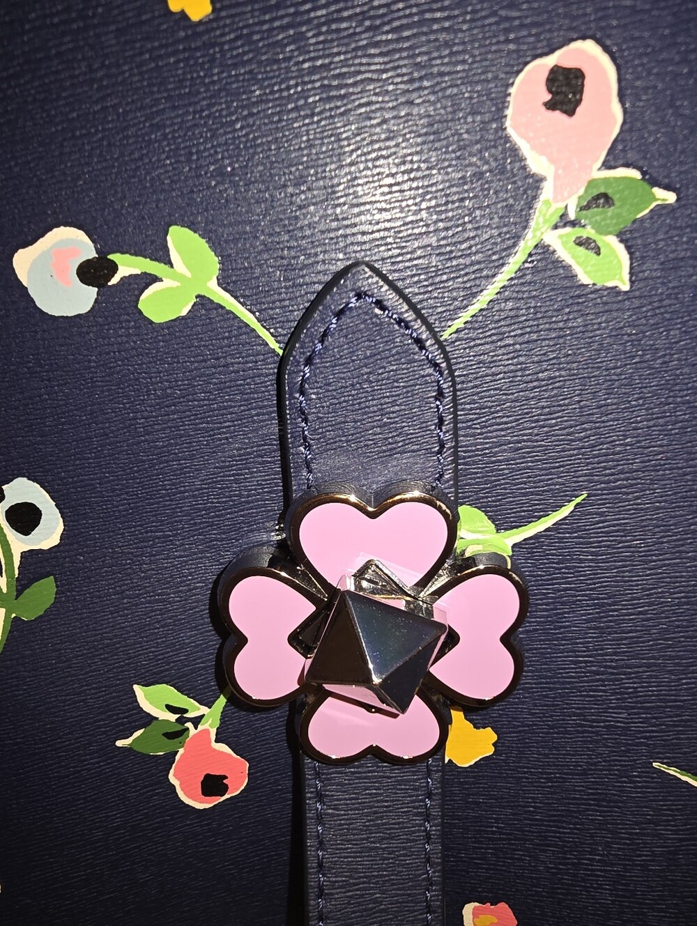 NWOT Kate Spade Navy Blue Leather Floral Rose Tote Open Top Clip Closure - Picture 3 of 8
